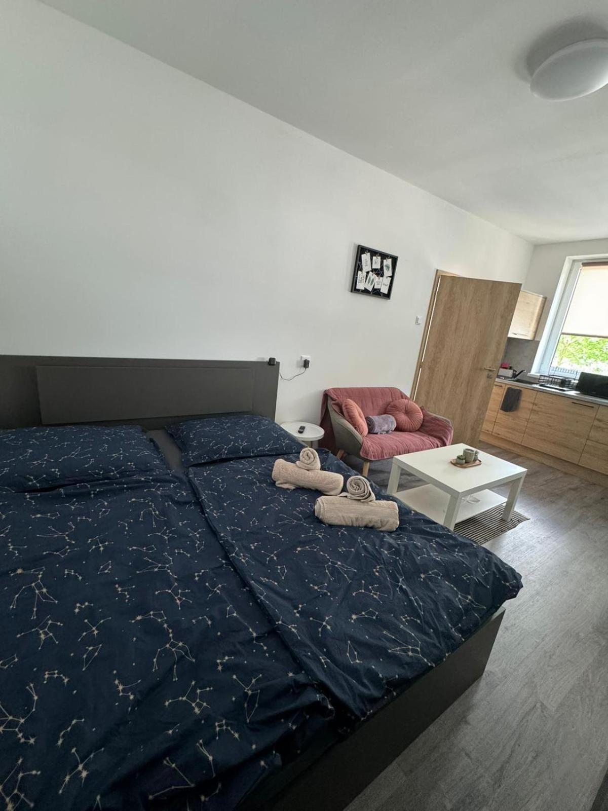 Hobiti Apartman - Sam Radslav Экстерьер фото