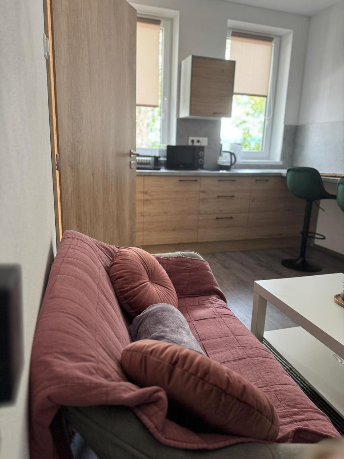 Hobiti Apartman - Sam Radslav Экстерьер фото